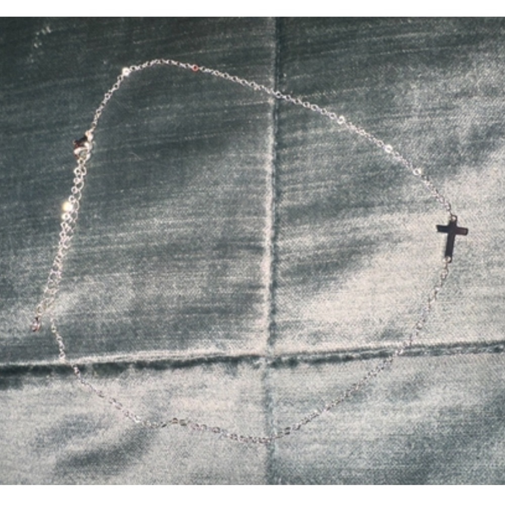 Cross Necklace Choker
